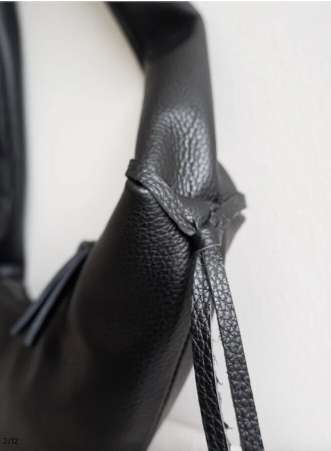 Banana bag XS Black or Caramel