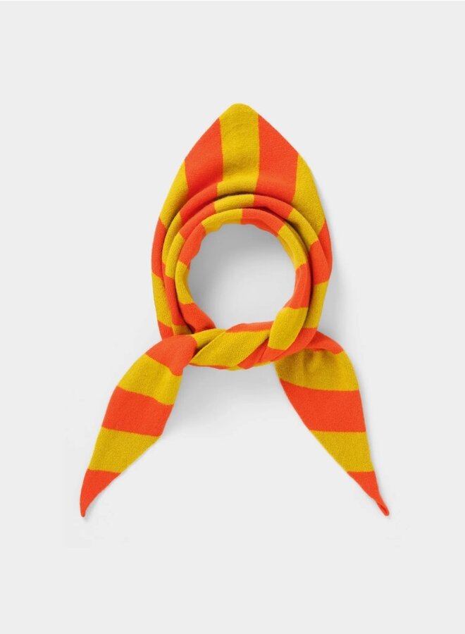 Large triangle scarf