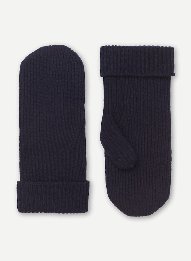 Sacharlotte mitten salute