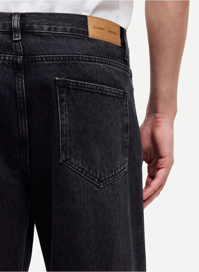 Satimothy black blizzard jeans