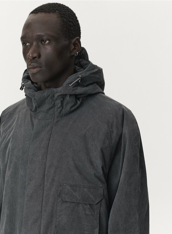 Gunther washed black coat