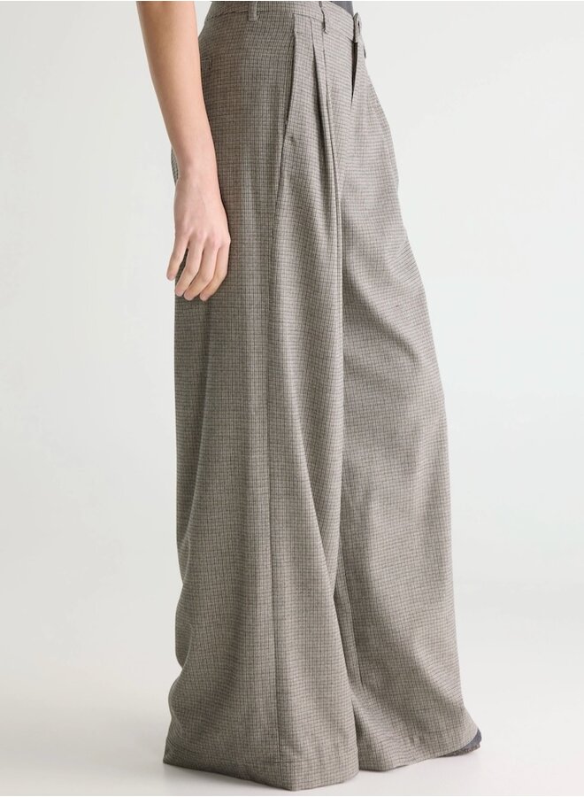 Volkert trouser ruit