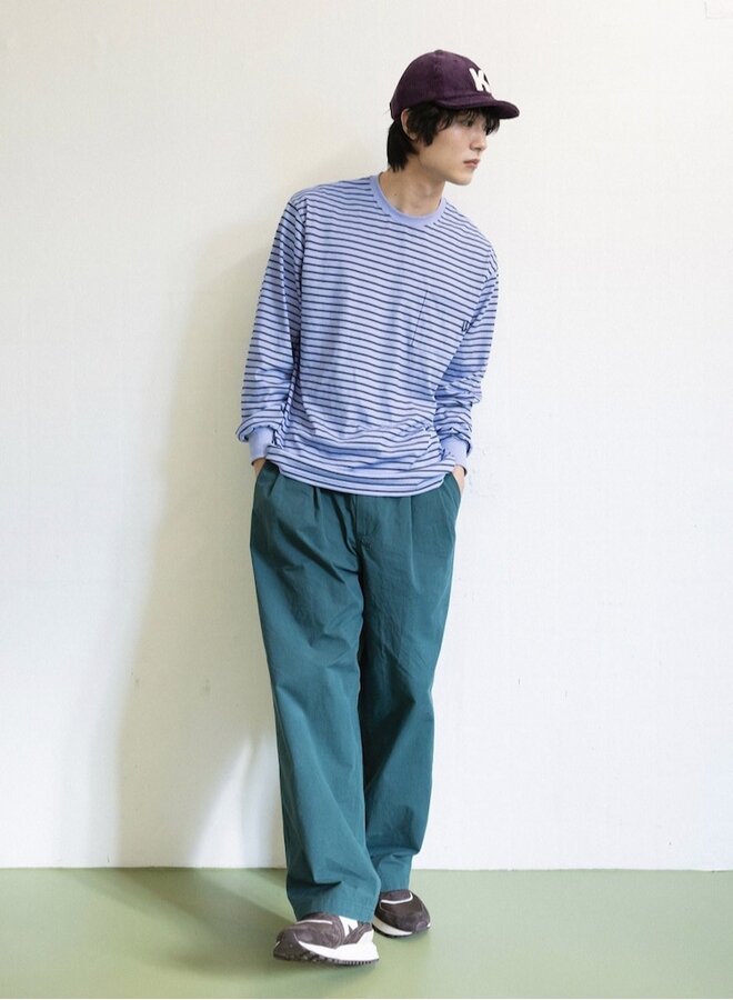 Two tuck wide pants green