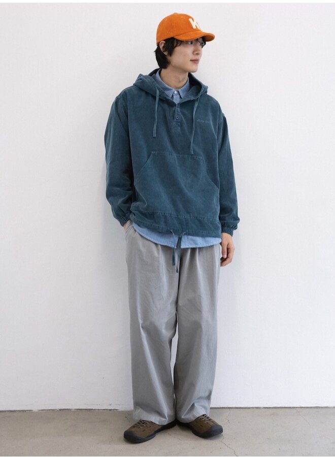 Two tuck wide pants gray
