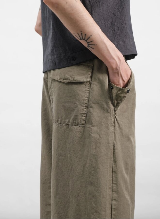 Envelop trouser stone