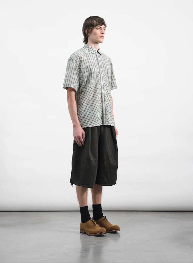 Salba short dark green