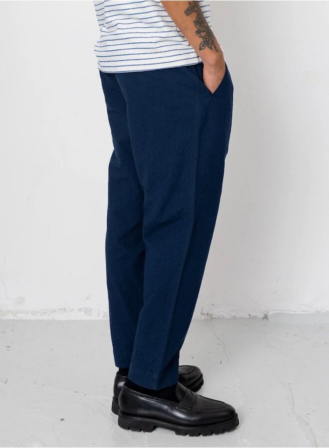 Assembly pant dark navy crinkle