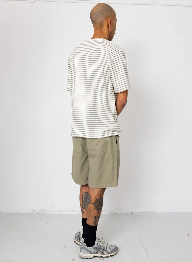 Wide short sage
