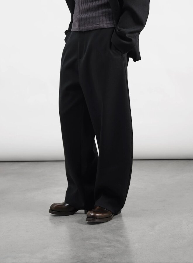 Like a wool trouser black