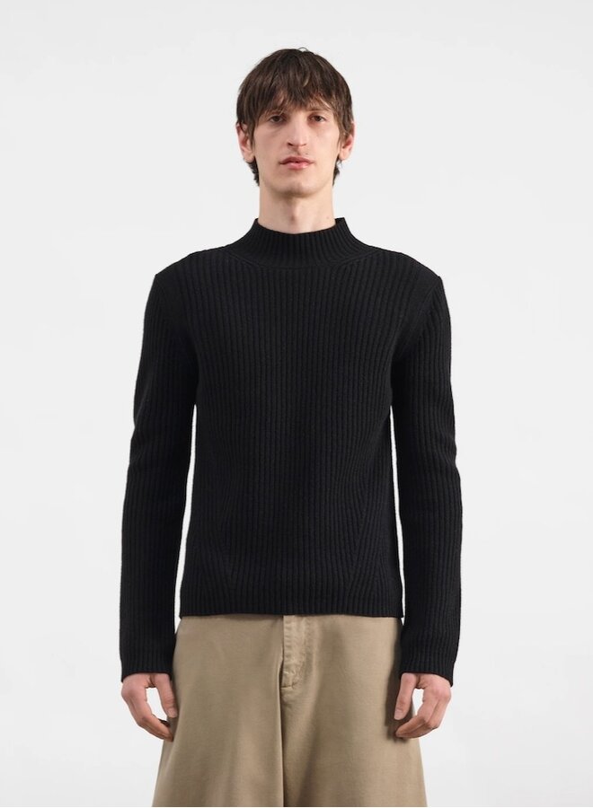 Recall Knit black