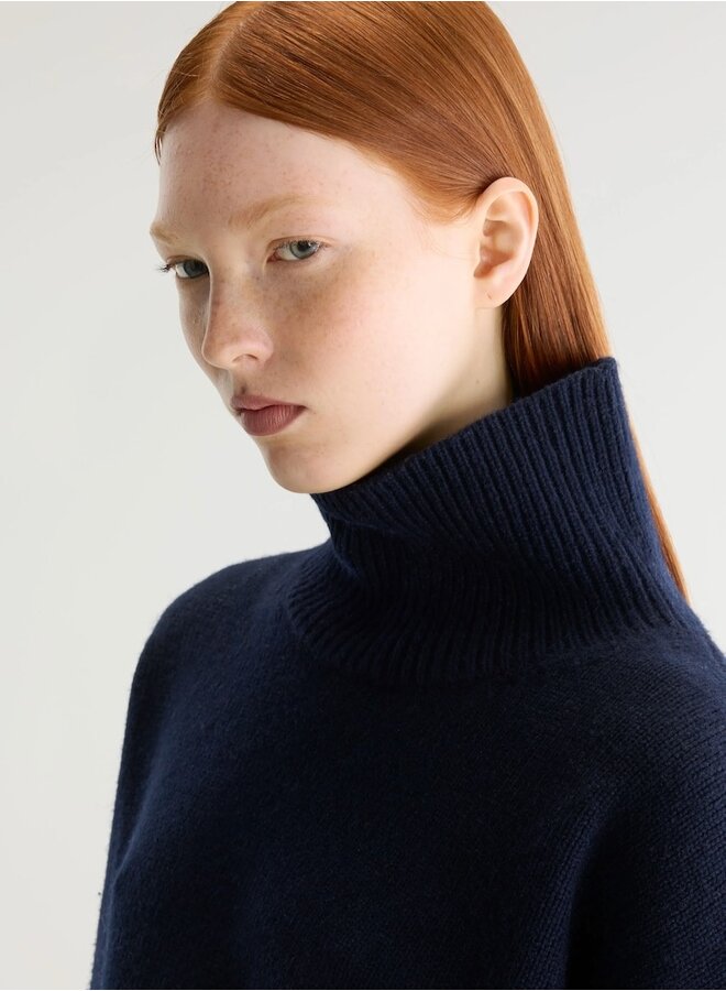 Amedo Knit
