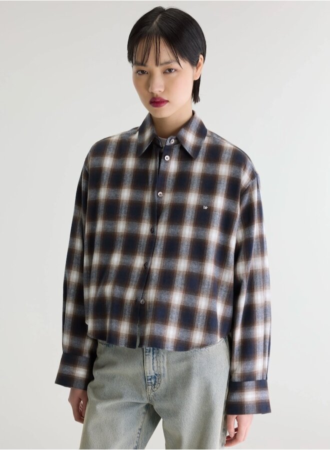 Johan Shirt check