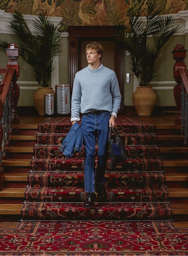 Rhodes boxy crew blue
