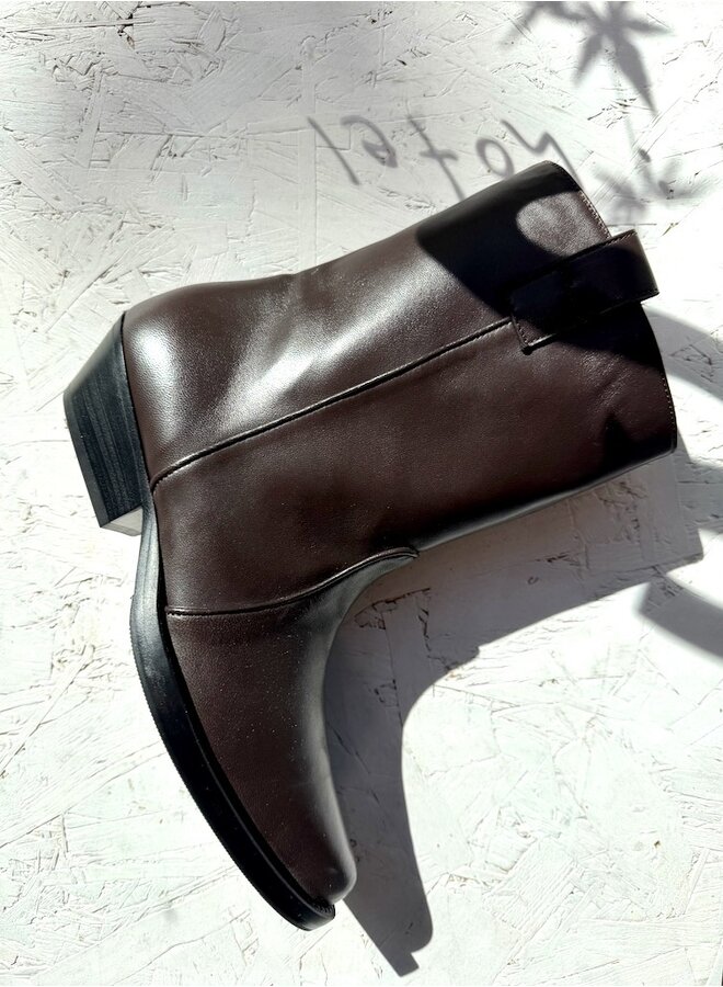 Kid again boots in Moro or Khaki