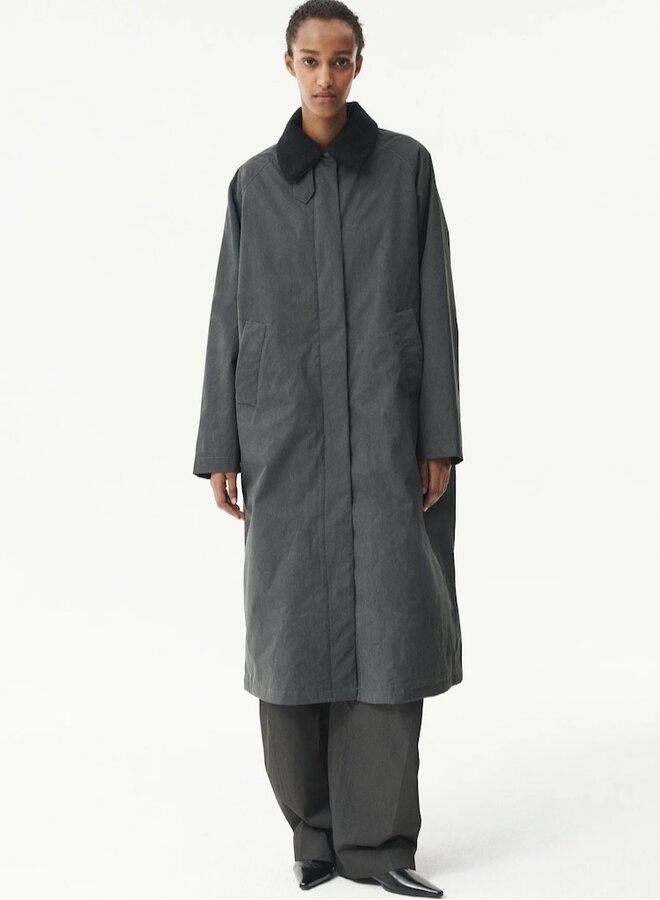 Long coach washed black