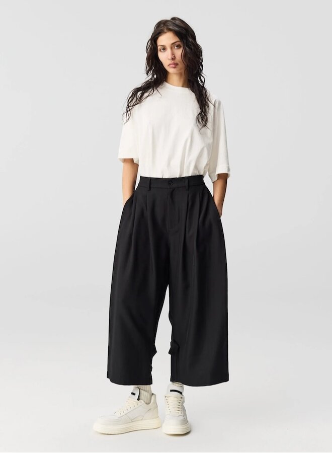 Wadi Culot Japanese Black