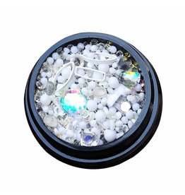 Merkloos 3D Mix of luxurious jewelry (14)