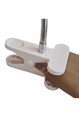 Mega Beauty Shop® Siliconen oefenhand/nailtrainer  #2 incl.120 tips en tafelklem. Mega Beauty Shop® Siliconen oefenhand/nailtrainer  #2 incl.120 tips en tafelklem.