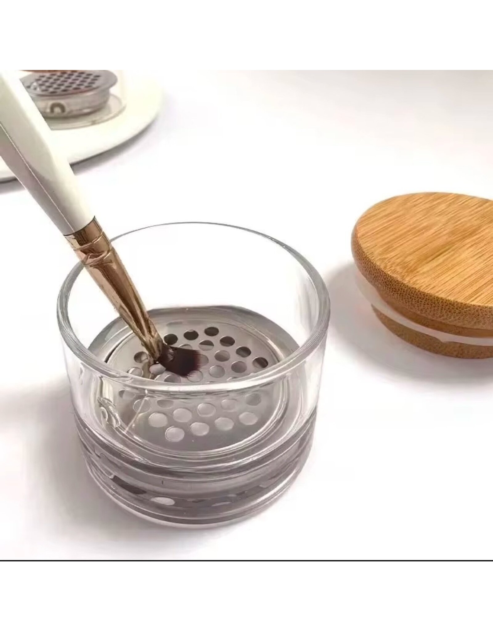 Mega Beauty Shop® Brush Washer