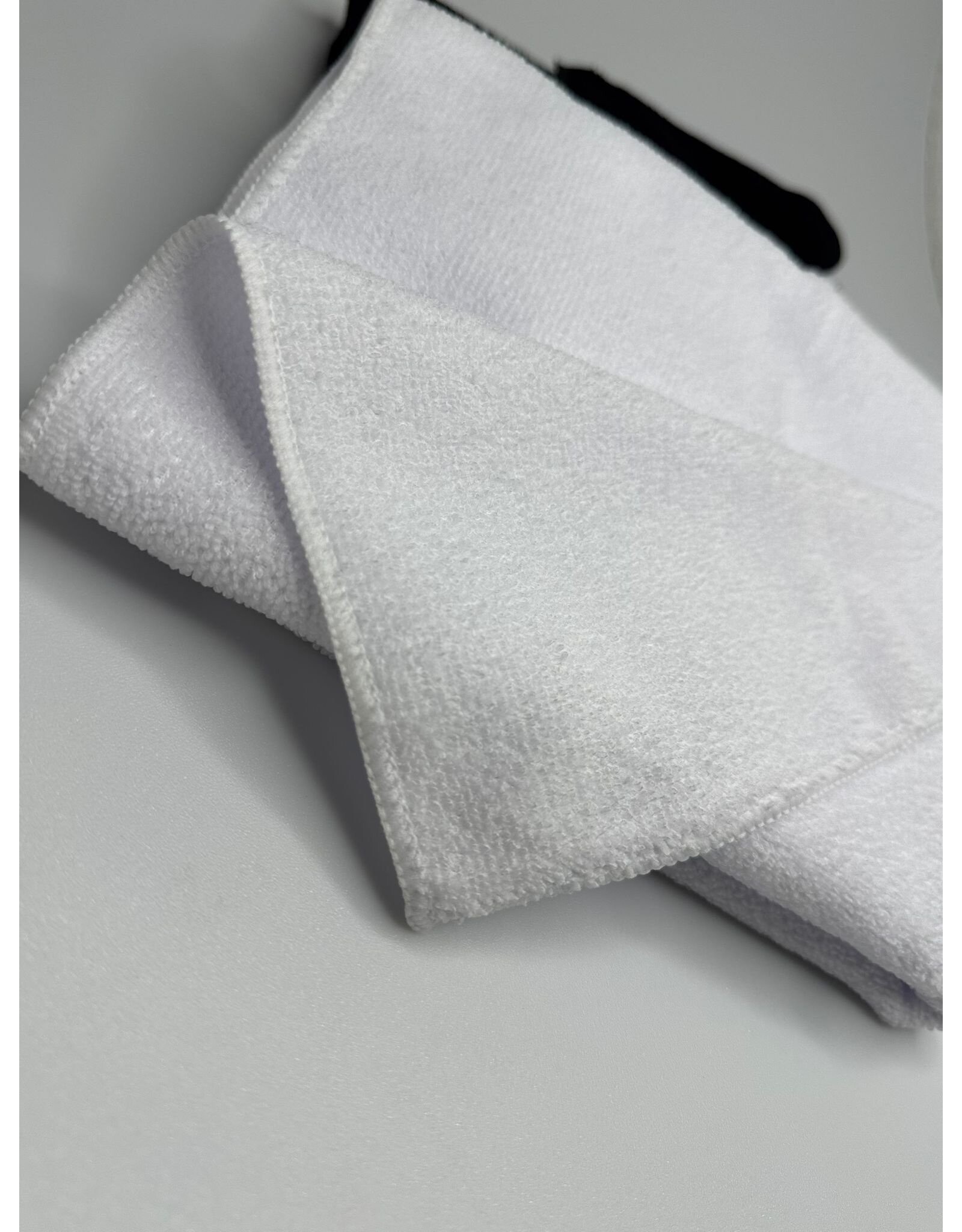 Mega Beauty Shop® Microvezel handdoeken wit 2 stuks (73x40)