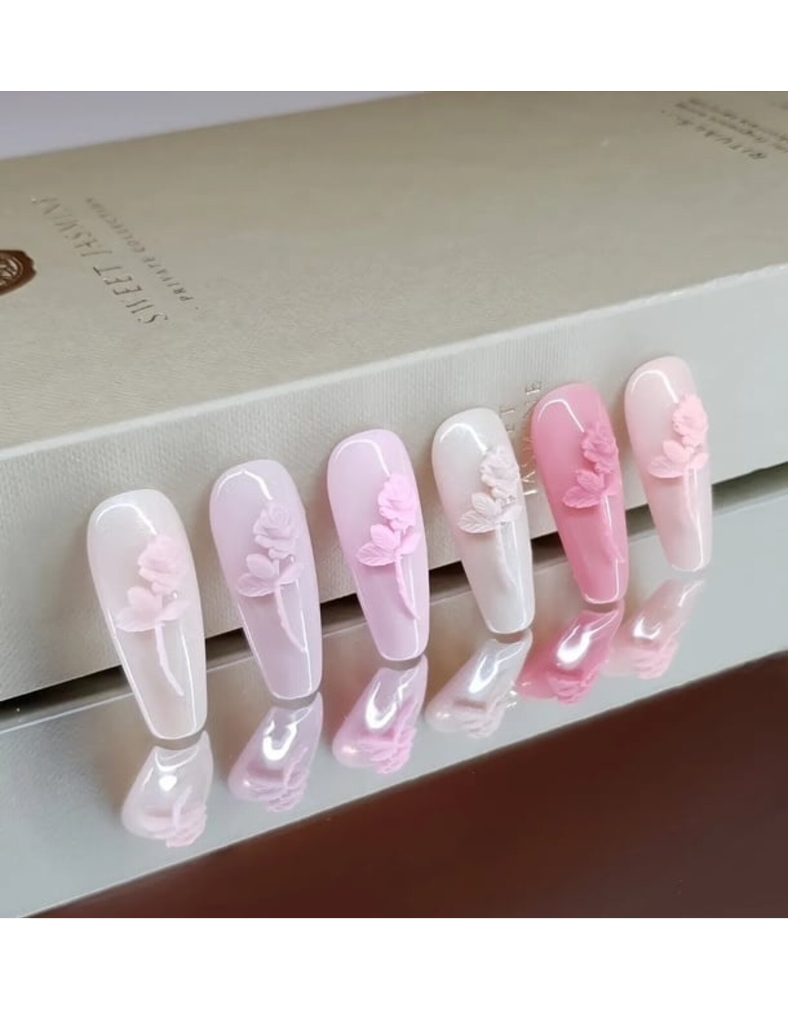 Mega Beauty Shop® Gel polish 5ml.  wedding W02