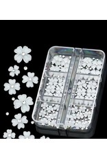 Mega Beauty Shop® Acryl Bloemen 3D wit