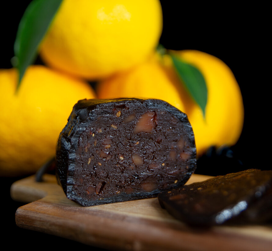 Yubeshi – artisanal delicacy from yuzu and miso