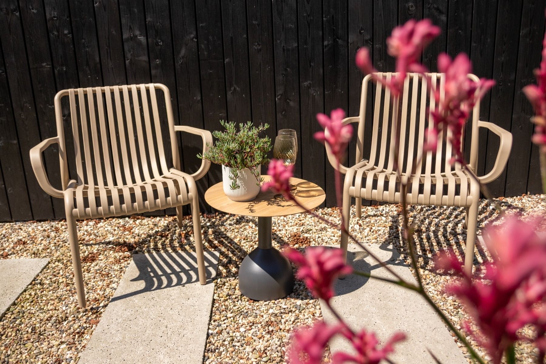 Stripe lounge chair hotsell