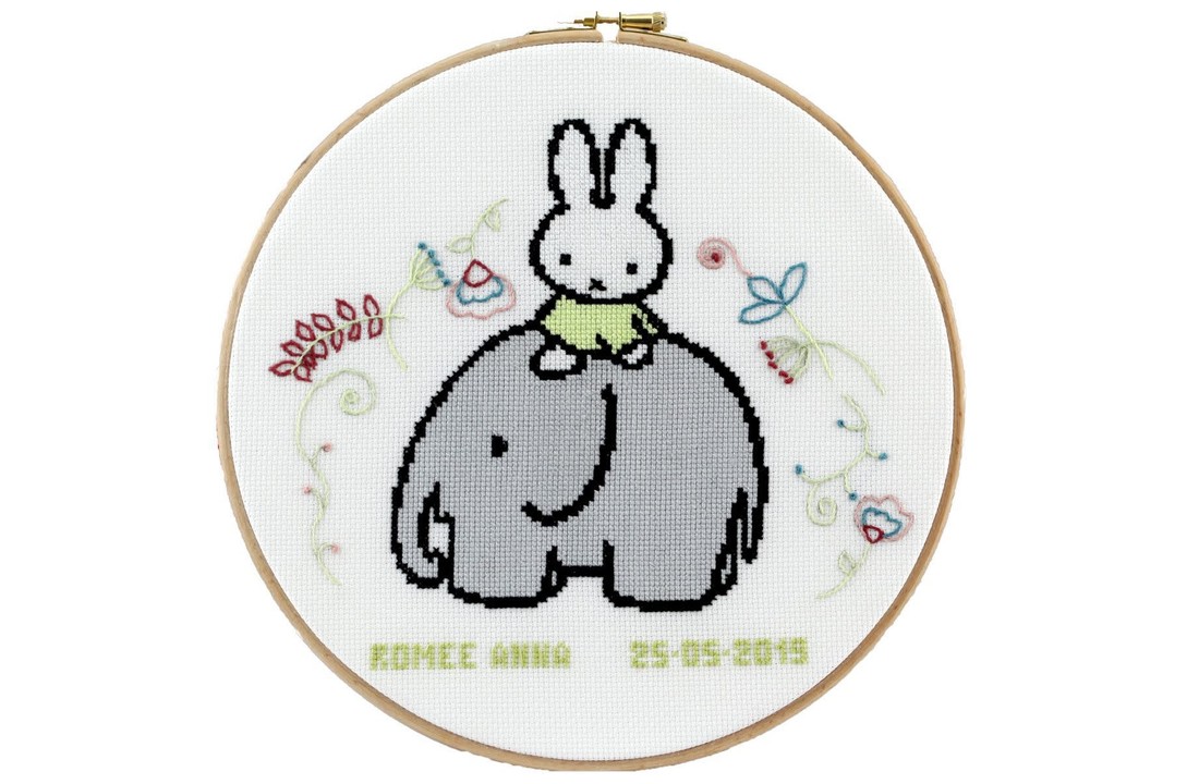 Borduurpakket Nijntje geboorte, Dick Bruna