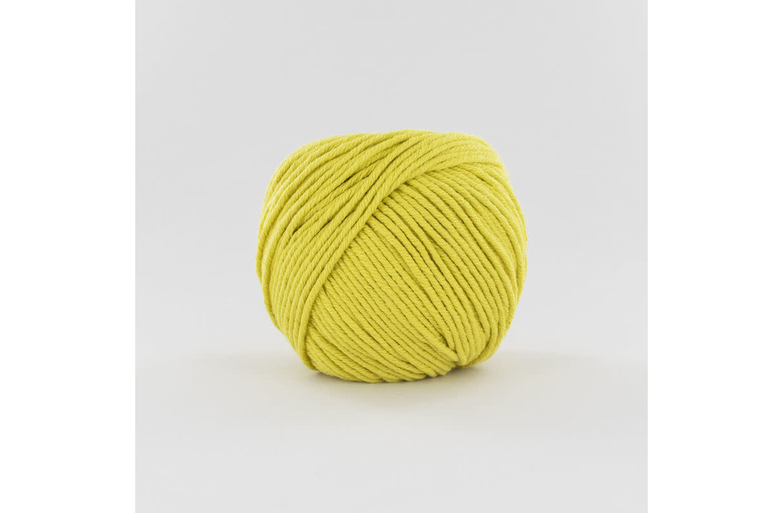 Fonty Scarlett 752