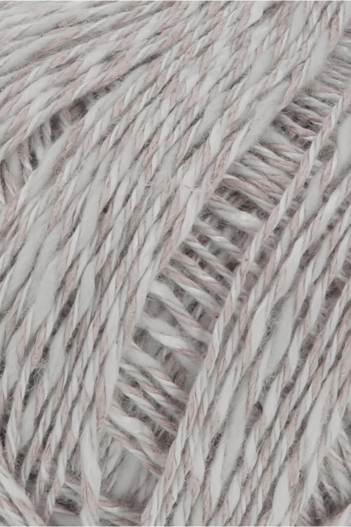 Wooladdicts Pride by Lang Yarns 026