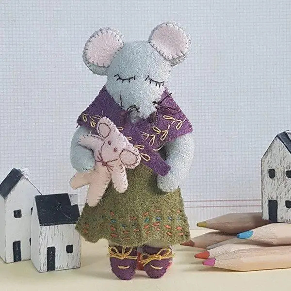 Corinne Lapierre Limited Wolvilt mini pakket Little Miss Mouse