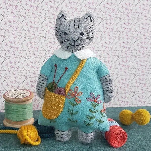 Corinne Lapierre Limited Wolvilt mini pakket Mrs. Cat loves knitting