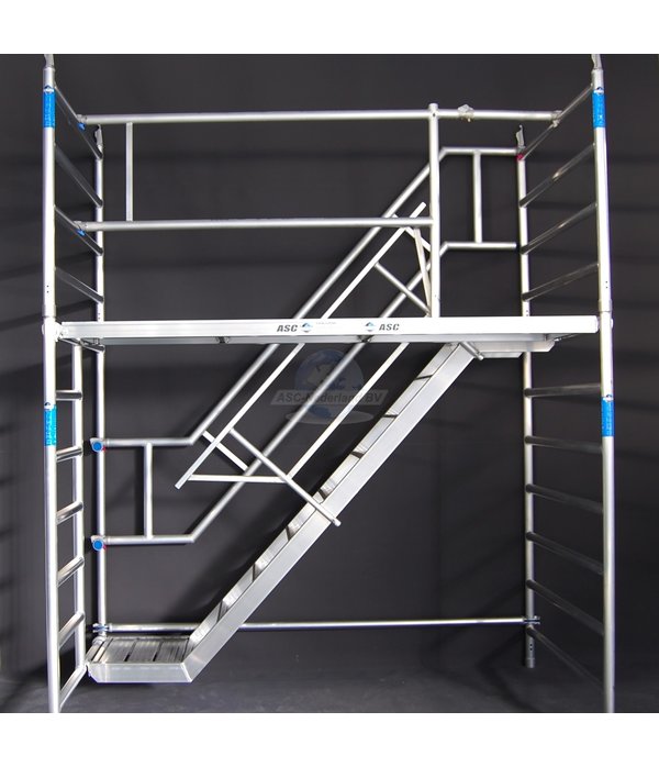 ASC ASC Trappentoren 135 x 305 x 8,2 mtr. Platformhoogte
