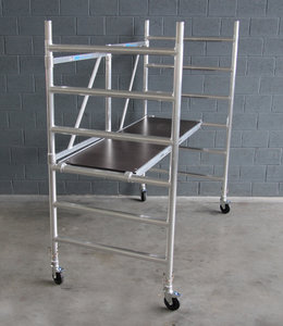 Alumexx Basic-line Kamersteiger 100/6 platform met luik Basic-line Kamersteiger 100/6 platform met luik