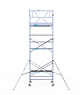 Euro Scaffold Euroscaffold Original 135x250 7,2m werkhoogte tegen de gevel