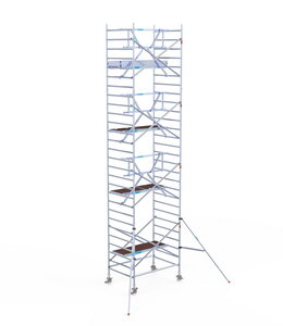 Euroscaffold Professional 135x250 9,2m werkhoogte carbon vloer tegen de gevel