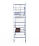 Euro Scaffold Rolsteiger Euroscaffold Professional 135x305 5,2m werkhoogte tegen de gevel