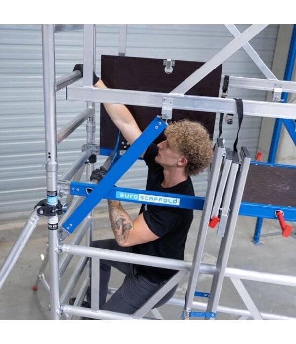 Euro Scaffold ONE TOWER XL PRO Carbon platform 75x165x7,2 meter werkhoogte