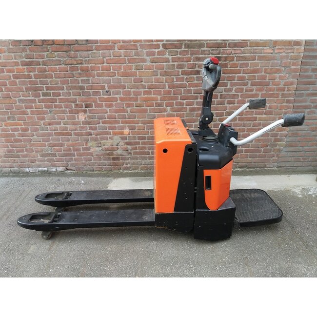 BT LPE200/8 gebruikte pallettruck