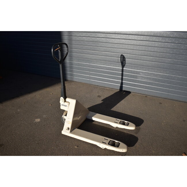 Crown PTH 50 gebruikte handpallettruck