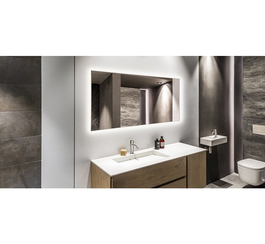 Spiegel infrarood verwarming met led verlichting 60 x 80 cm 450Watt