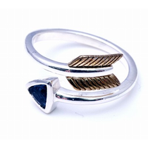 ARROW RING WITH CRYSTAL INLAY FEE SIZE