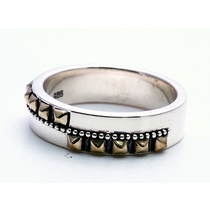 STUDDED BAND  RING WITH BRASS DETAILS