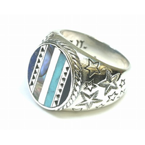 SIGNET RING WITH SHELL AND TURQUOISE INLAY