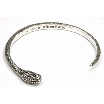 GOOD VIBRATIONS SNAKE BANGLE