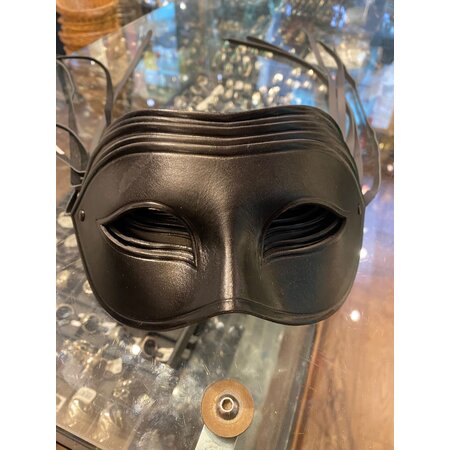 Mama Leather Mask Black