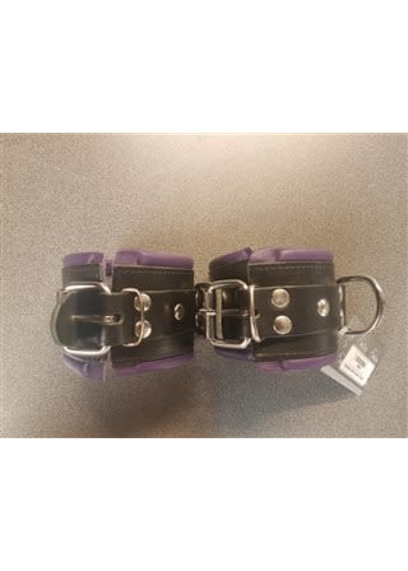 Bondage ankle cuffs black/purple