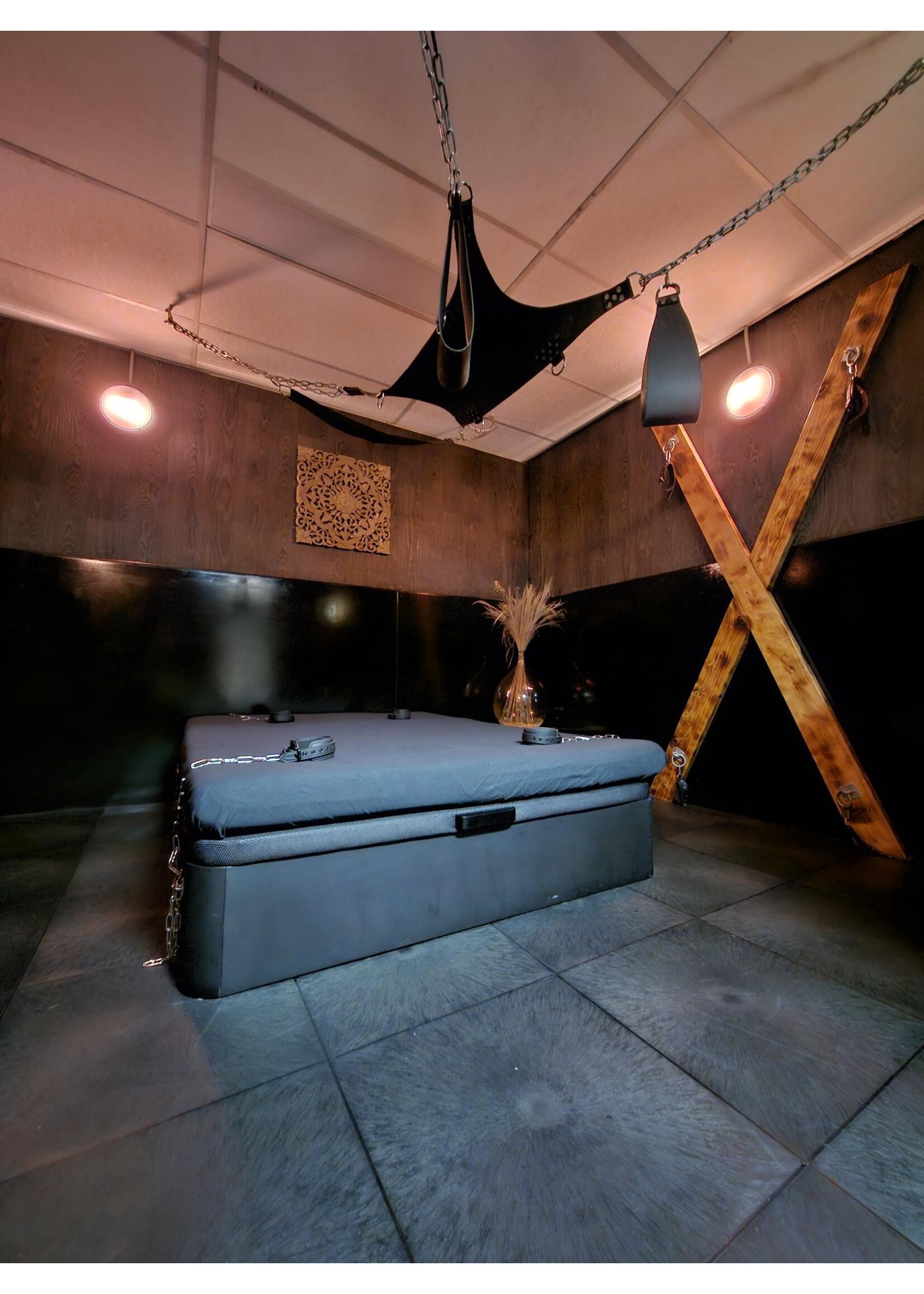 Verhuur XXX Room 3 uur - gordijn gesloten