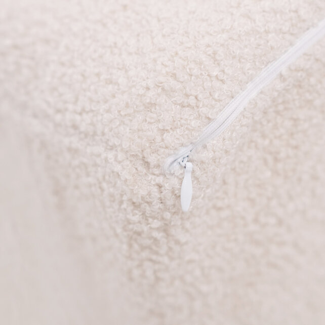 Kinderstoel - Cream Fluffy Lamb